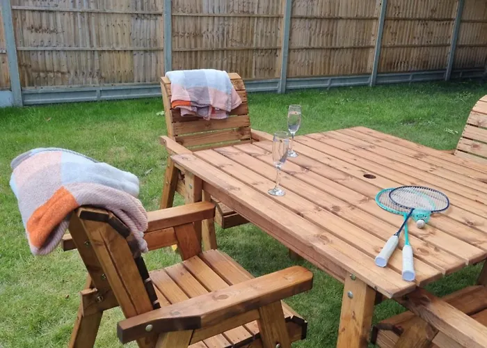 Cottage 5 Minutes Walk To River And Town Centre